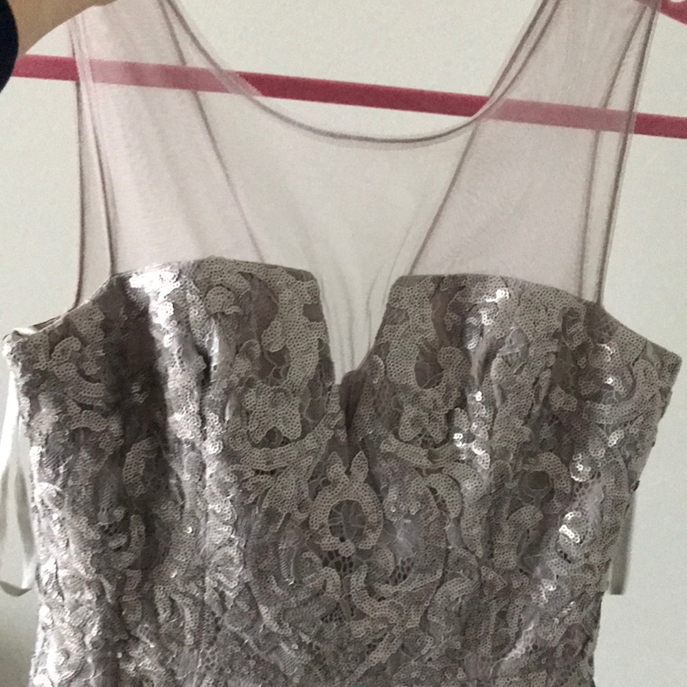 *SALE* 🚨 BGBG Max Azria Lilac formal dress PROM - Picture 2 of 5